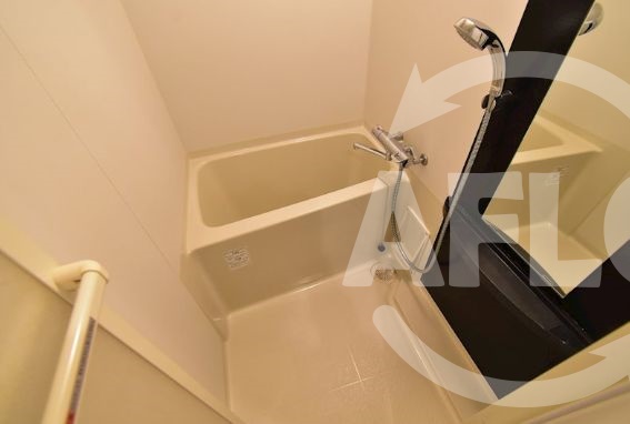 バス・シャワールーム　エスリード梅田グランノース　バスルーム