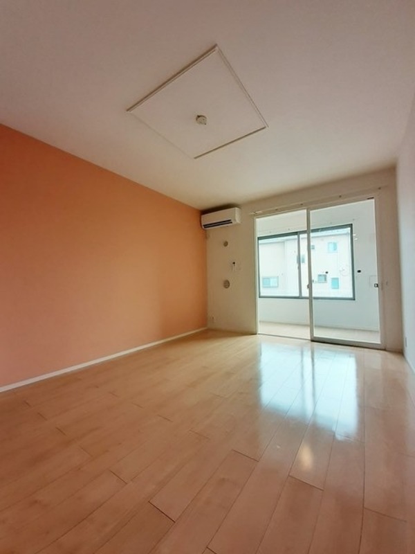 居室・リビング　図面と現状に相違がある場合には現状を優先