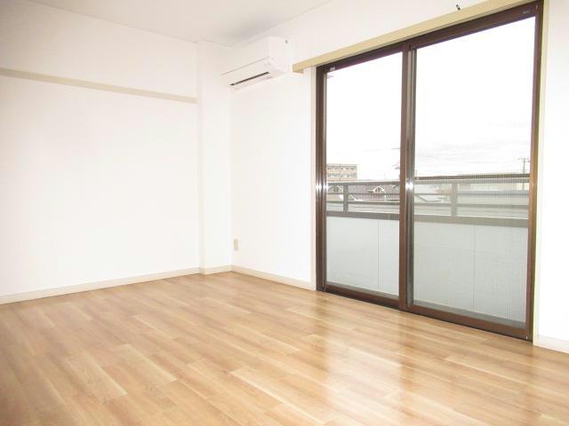 居室・リビング　※別部屋参照