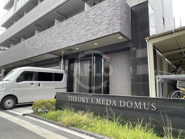 エントランス　セオリー梅田ドムス　エントランス