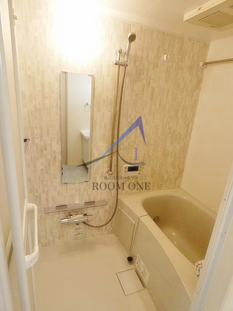 バス・シャワールーム　お風呂です。