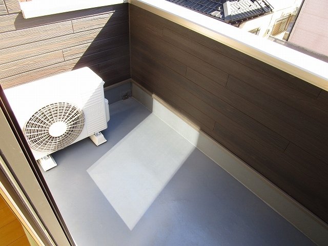バルコニー　バルコニー付きです