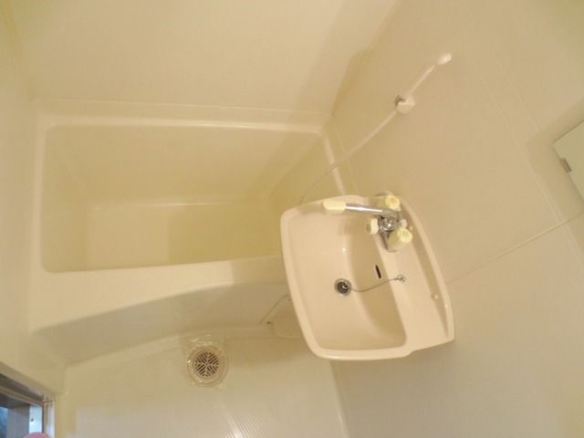 バス・シャワールーム　★お問い合わせはタウンハウジングまで★