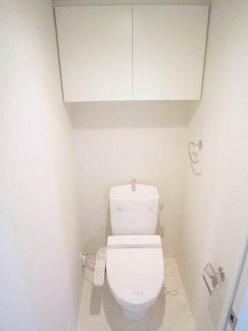 トイレ　ウォシュレット付きトイレ