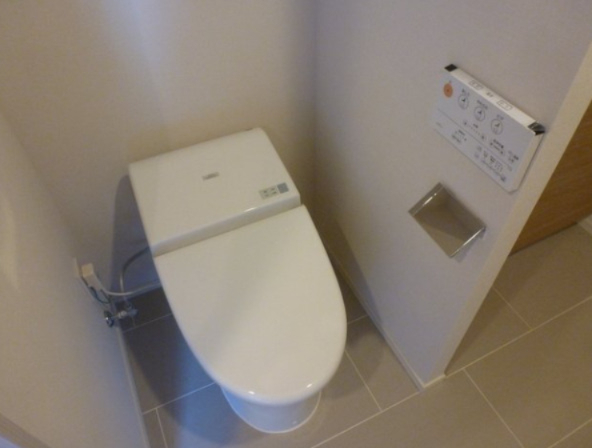 トイレ　別部屋参考写真