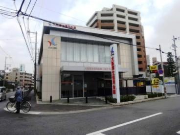 銀行　大阪厚生信用金庫 上新庄支店（銀行）まで305m
