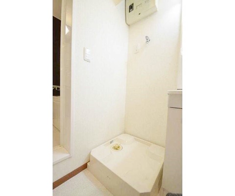その他　【南向きの明るいお部屋です】