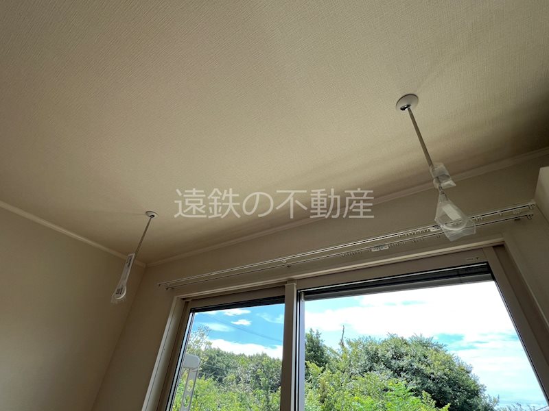 WEST FIELDの内装写真