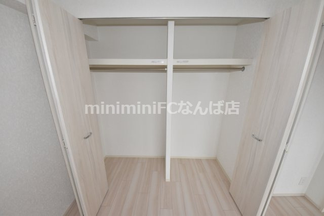 収納　偶数階と奇数階で色が違います。