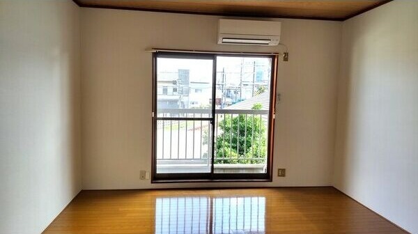 居室・リビング　図面と現状に相違がある場合には現状を優先