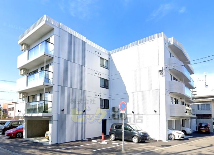 建物外観　経済的な灯油ストーブ・灯油ボイラー完備のマンションです♪