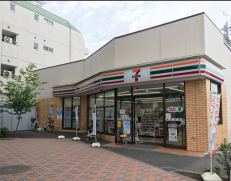コンビニ　セブンイレブン目黒南2丁目店（コンビニ）まで183m