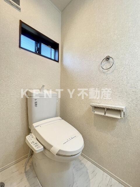 トイレ　コンパクトで使いやすいトイレです
