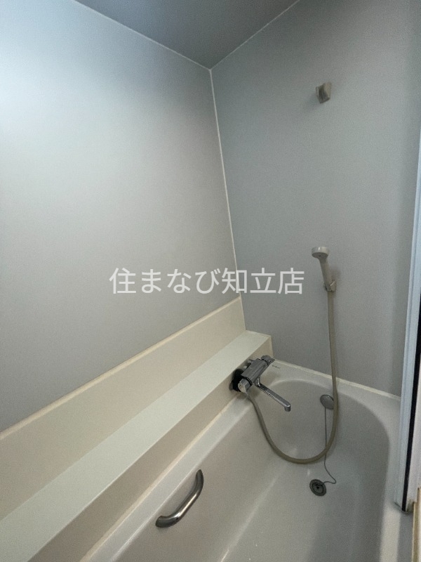 バス・シャワールーム　同型別部屋写真