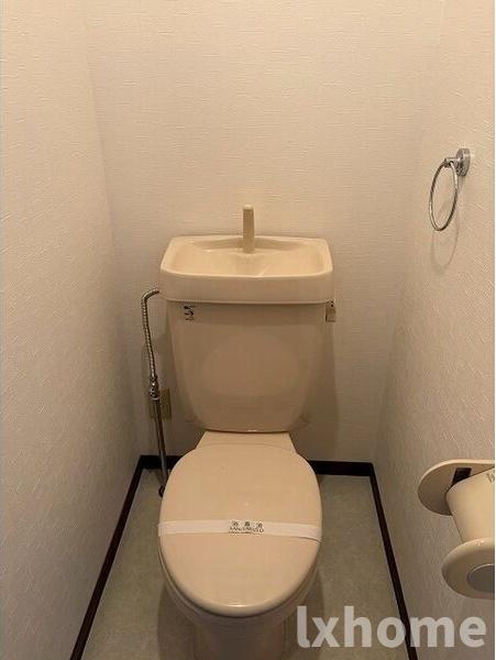 トイレ　落ち着いたトイレです