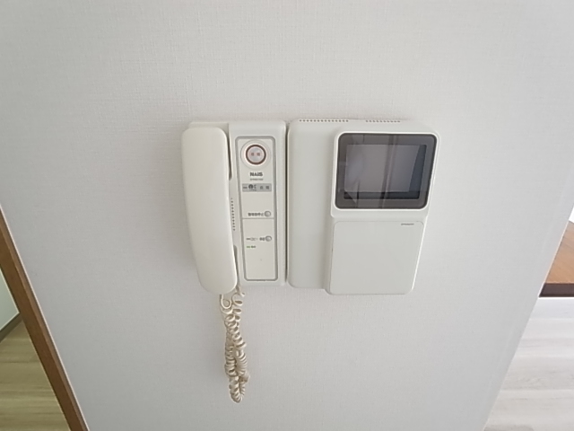セキュリティ　来客の方が見えて安心、ＴＶモニターホン。