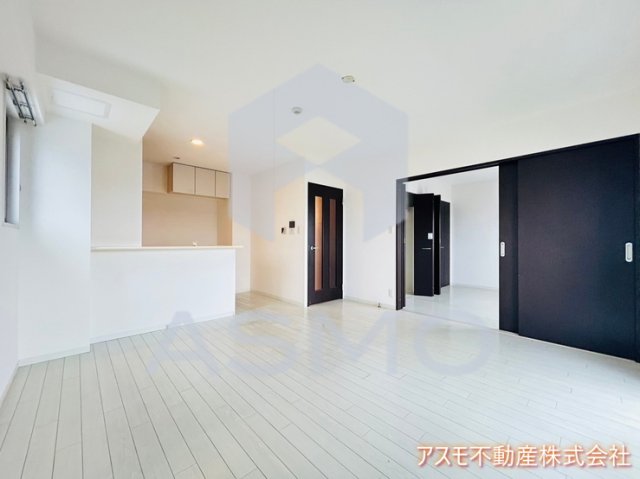 居室・リビング　※同物件　別間取り　参考写真
