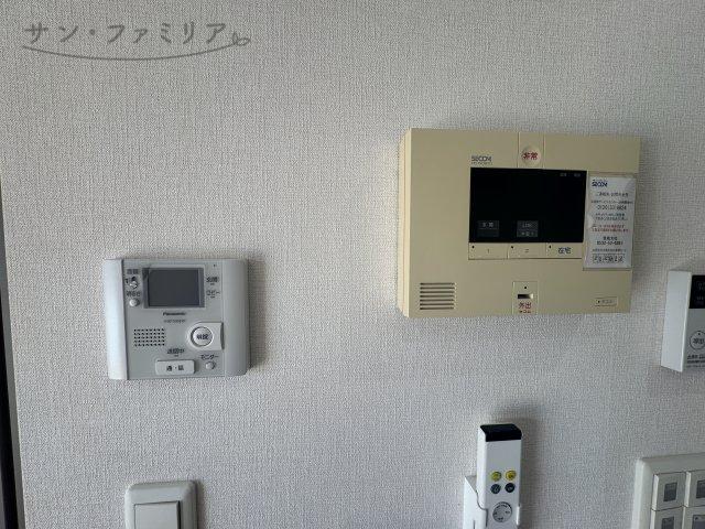 セキュリティ　同一物件別部屋写真