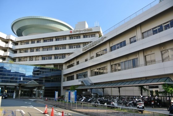 病院　神戸赤十字病院（病院）まで1385m