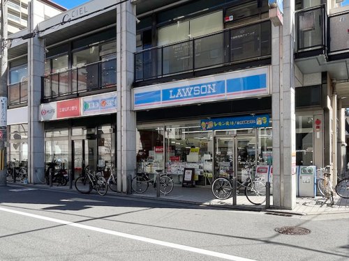 コンビニ　ローソン 甲東園駅前店（コンビニ）まで519m