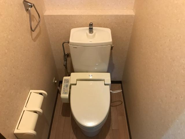 トイレ　シャワー付トイレ