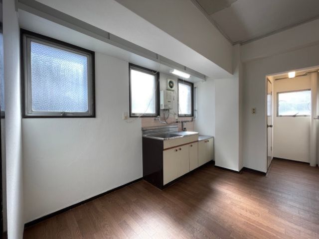 居室・リビング　別部屋の写真です
