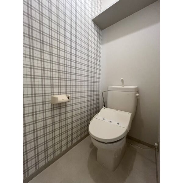 アーバンハイツ御幸山A棟のトイレ写真