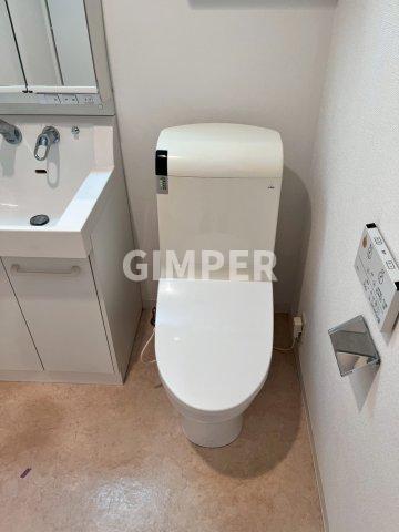 トイレ　別部屋の参考写真です