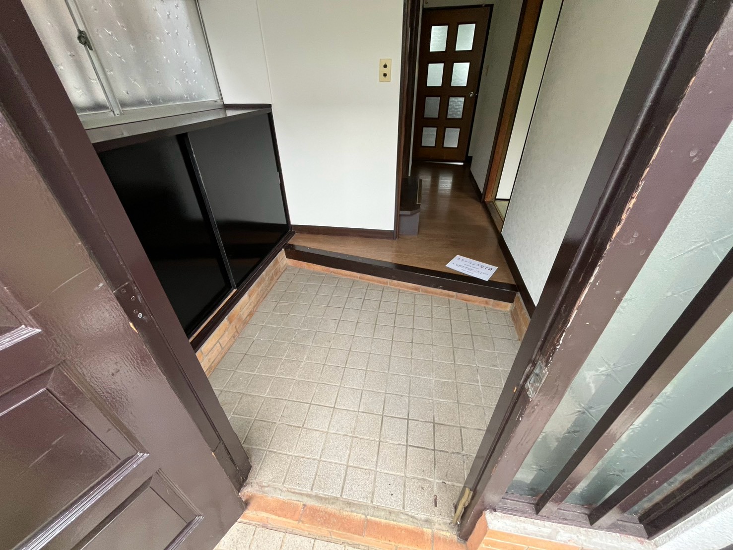 志木市本町三丁目 戸建の玄関写真