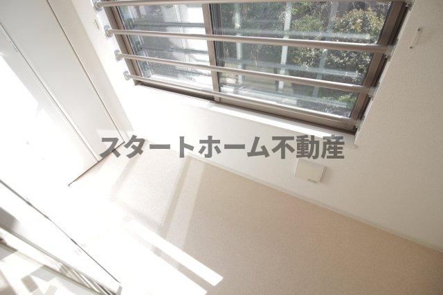 バルコニー　バルコニーからの眺めを楽しみながら食事をしませんか