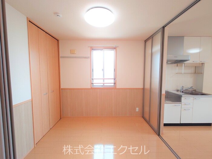 ＪＲ青梅線 昭島駅 徒歩23分 3階建 築19年の内装写真