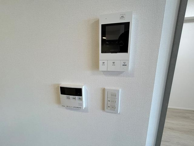 セキュリティ　モニター付きインターホンです