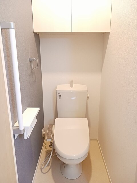 トイレ　清潔感のあるトイレです
