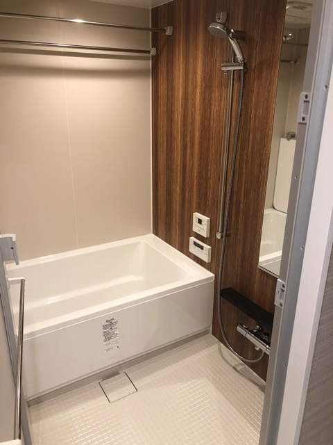 バス・シャワールーム　※写真は同タイプ住戸です。