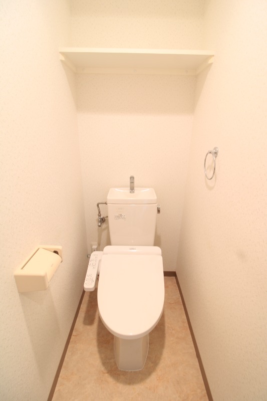 さくらヒルズ西千石のトイレ写真