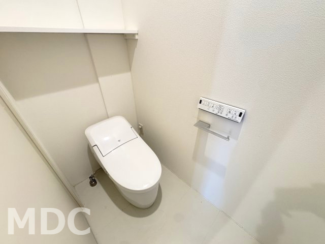 ＪＲ牟岐線 阿波富田駅 徒歩42分 2階建 築7年のトイレ写真