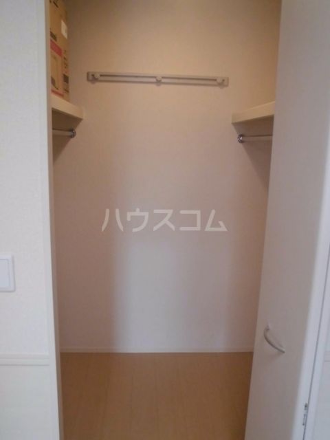 ロイジェントパークスレイクタウンLの内装写真