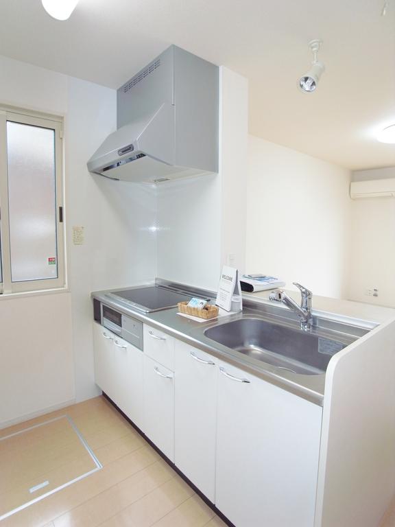 キッチン　同一タイプの部屋の画像です。