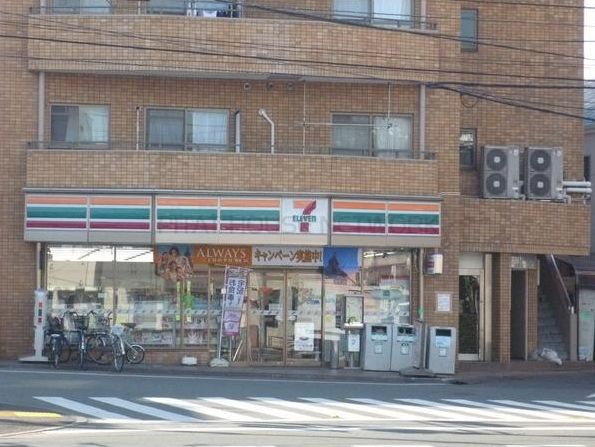 コンビニ　セブンイレブン和泉店（コンビニ）まで103m