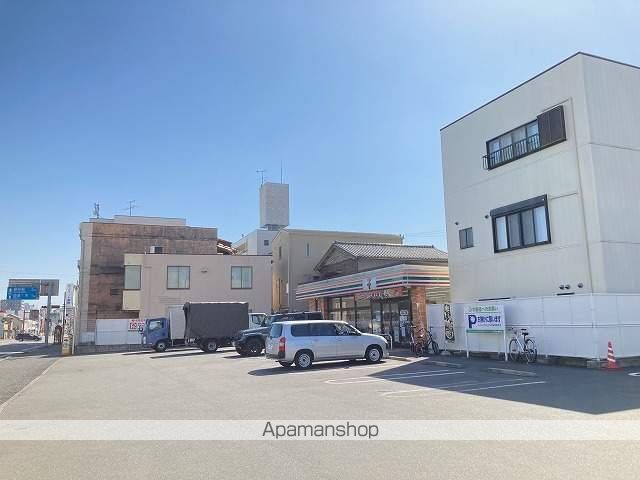 コンビニ　セブン－イレブン静岡二番町店（コンビニ）まで166m