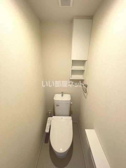 【堺市南区土佐屋台のアパートのトイレ】