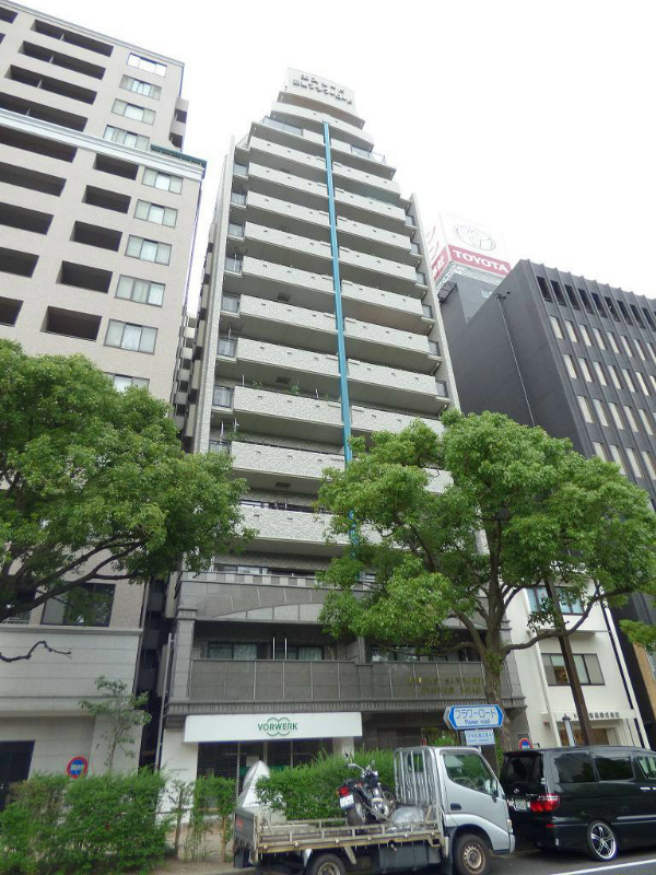 神戸市中央区磯辺通のマンションの建物外観
