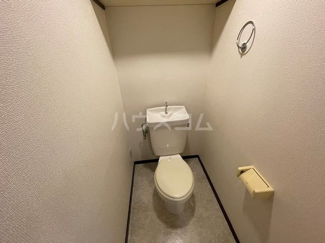 【名古屋市港区明正のマンションのトイレ】