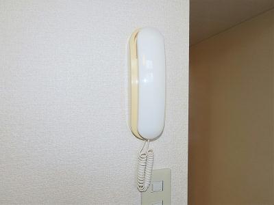 セキュリティ　インターホンあり