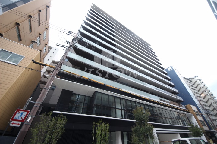 地下鉄御堂筋線 本町駅 徒歩7分 築4年