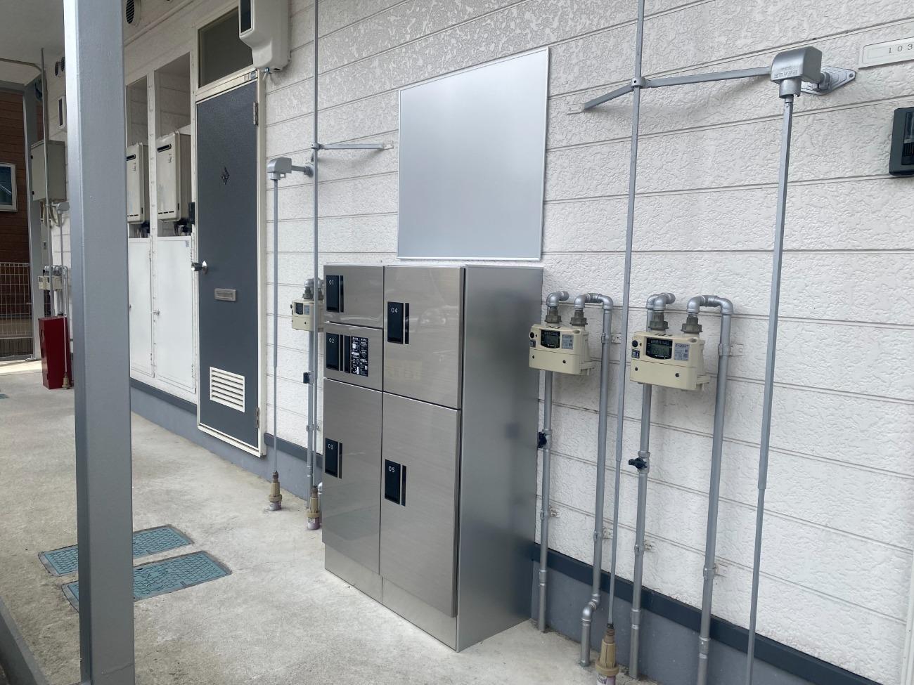 その他　宅配ボックス完備でネットショッピングに役立ちます