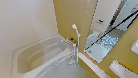 バス・シャワールーム　お部屋によって内装が異なる場合がございます。