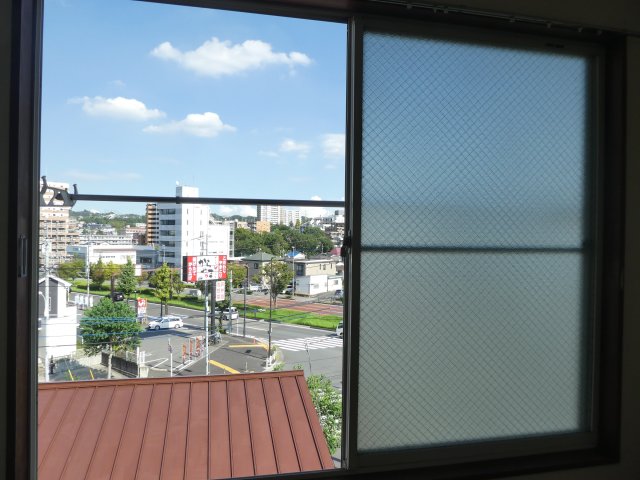 眺望　４０１号室の窓からの眺望です♪