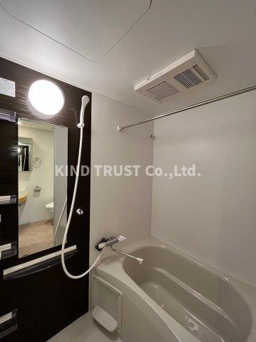 バス・シャワールーム　お風呂で日々の疲れを落としましょう