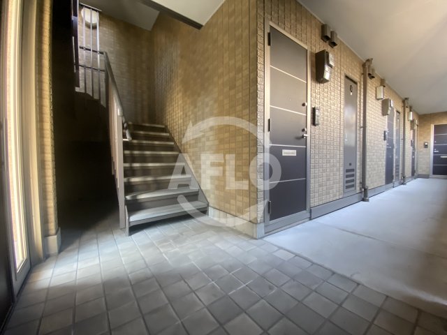 ロビー　エクレール鷹合　ロビー